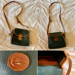 DOONEY & BOURKE * VINTAGE * small crossbody purse